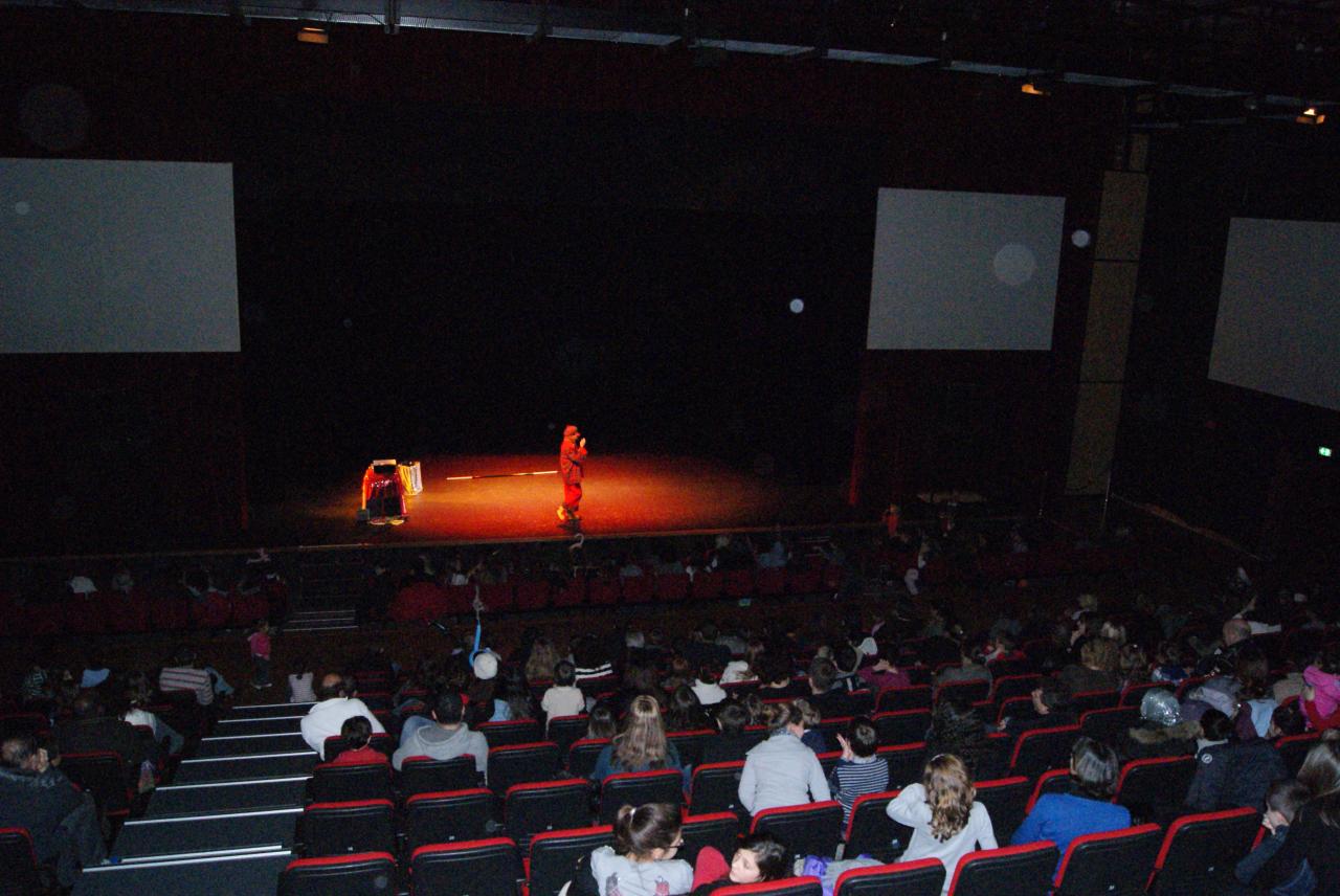 Spectacle pour enfants et adulte